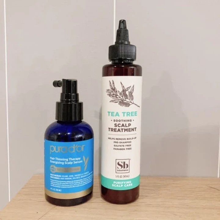 Łagodzące serum do skóry głowy z drzewa herbacianego, witaminami B3, B5, C, E, Soapbox