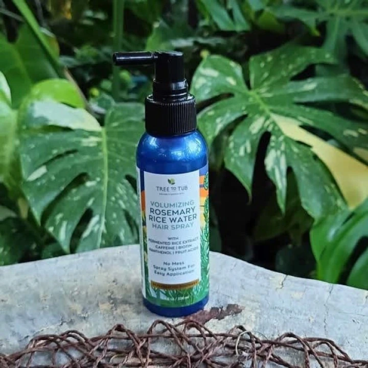 Spray na wypadanie włosów i AGA z kofeiną, rozmarynem, palmą sabalową, A, B5, B7, E, C, Tree To Tub