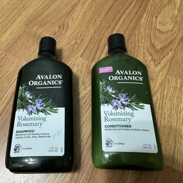 Шампунь для повышения объема тонких волос с розмарином и алоэ, Avalon Organics