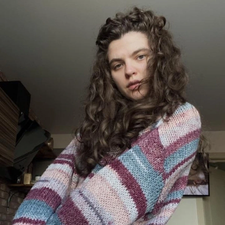 Кондиционер с яблочным уксусом, цинком, кофеин, мята, Fo-Ti, кератин, В3, В5, В7, В9, В12, С, Е, Pura Dor