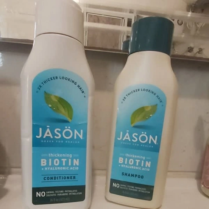 Odżywka z biotyną, kwasem hialuronowym, miętą, jojobą, B5, C, E, Jason Natural