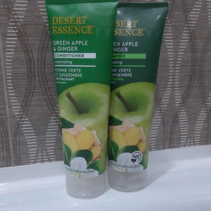 Odżywka zwiększająca objętość włosów z jabłkiem, imbirem, aloesem, jojobą, B5, Desert Essence