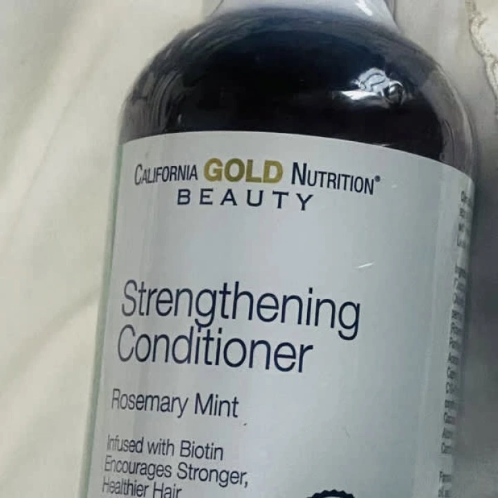 Кондиционер для укрепления корней с биотином, мятой, розмарином, В5, Е, California Gold Nutrition
