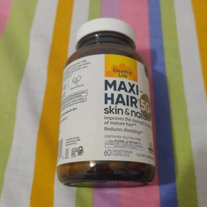 Комплекс Maxi-Hair с Cynatine для женщин 50+ с биотином, минералами, 60 капс, Country Life