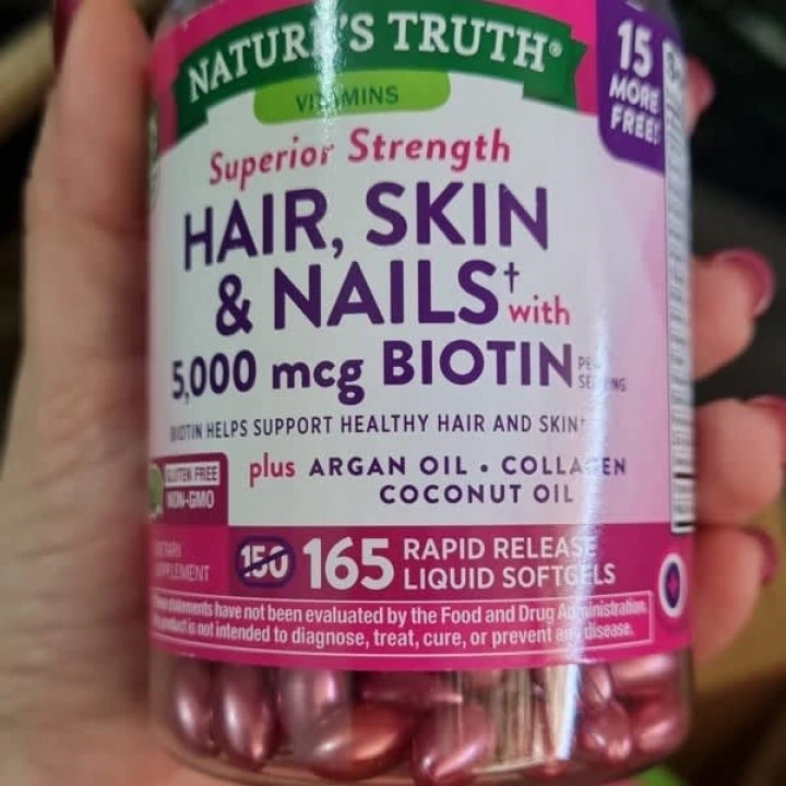 Витамины для волос, кожи, ногтей с биотином, маслами, травами, 250 капс, Natures Truth