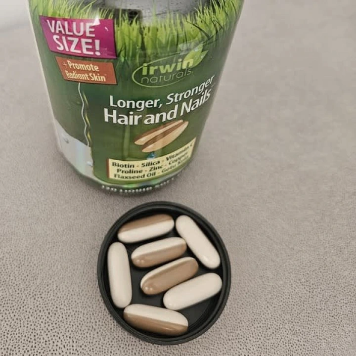 Комплекс для более сильных волос с биотином, антиоксидантами, 60 капс, Irwin Naturals