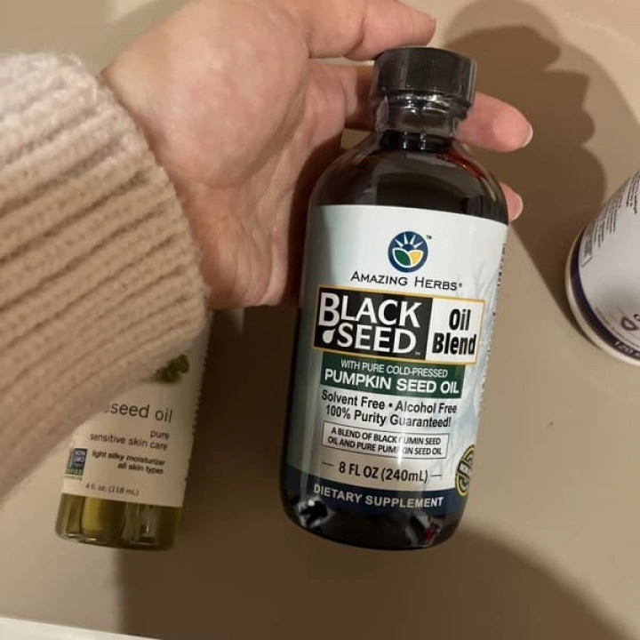 Olej z czarnego kminku i dyni przeciw wypadaniu włosów, AGA, Amazing Herbs