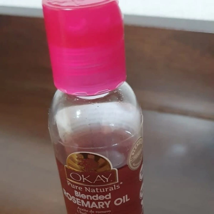 Olejek z rozmarynem i witaminą E na wypadanie i siwienie włosów, Okay Pure Naturals