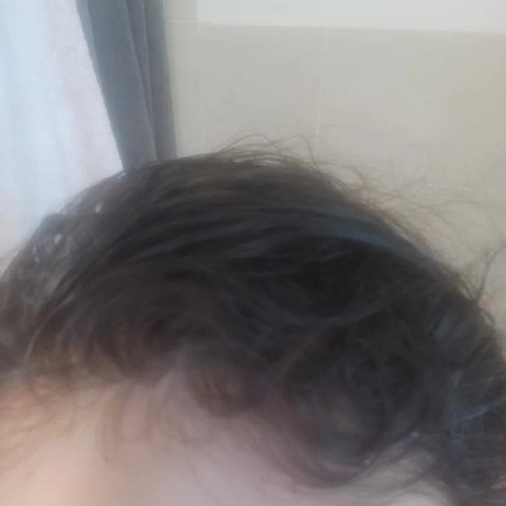 Serum do stymulacji wzrostu włosów z kakao, biotyną, MSM, drzewem herbacianym, Camille Rose