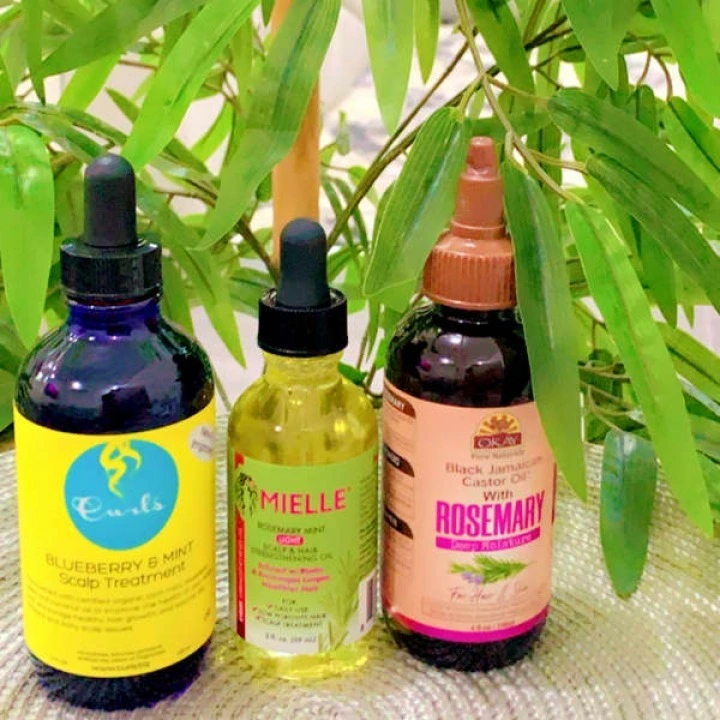 Olejek czarny rycynowy z rozmarynem na zwiększenie gęstości włosów, Okay Pure Naturals
