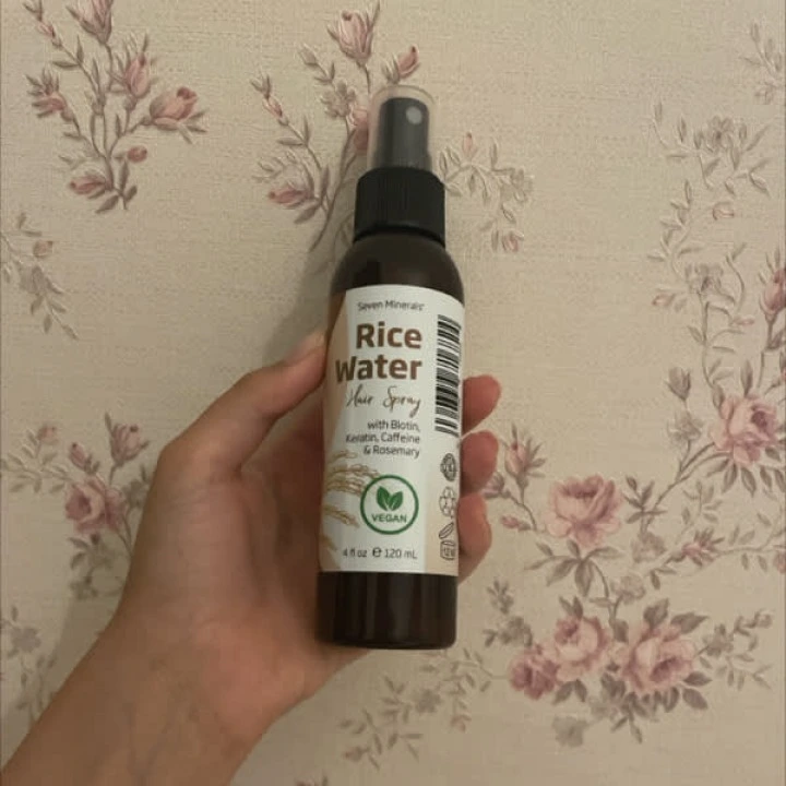 Spray przy AGA z rozmarynem, kofeiną, biotyną, siarką MSM i aloesem, Seven Minerals