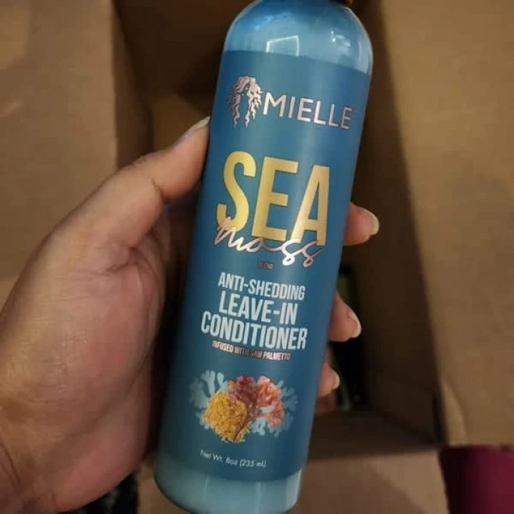 Spray przeciw wypadaniu włosów z irlandzkim mchem, palmą Sabalową i rozmarynem, Mielle