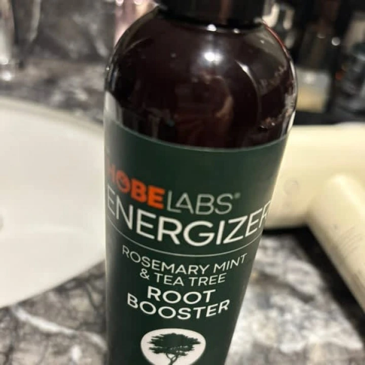 Spray przeciw wypadaniu i AGA z rozmarynem, miętą, aloesem i drzewem herbacianym, Hobe Labs