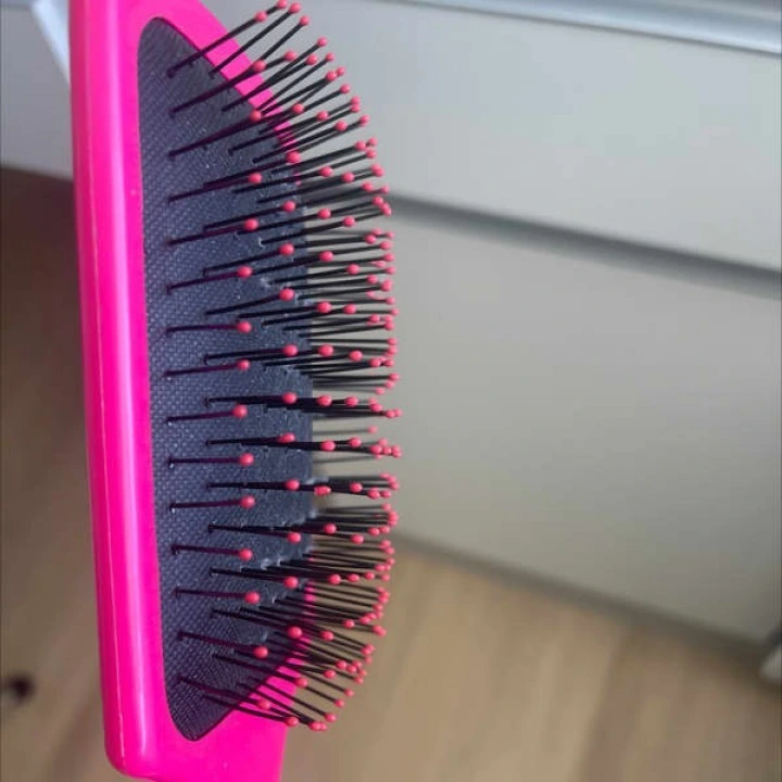 Распутывающая расческа для волос с щетинками IntelliFlex и дренажем, Wet Brush