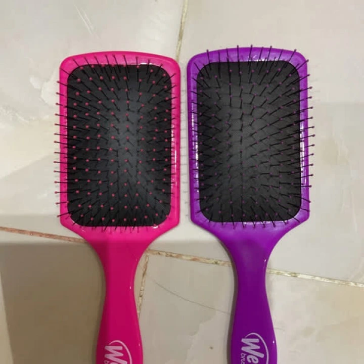 Szczotka do rozczesywania włosów z włosiem IntelliFlex i systemem drenażu, Wet Brush