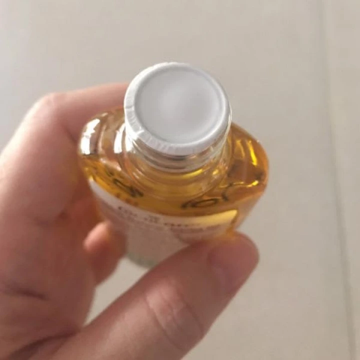 Olej jojoba do odżywiania i nawilżania skóry głowy oraz włosów, Cococare