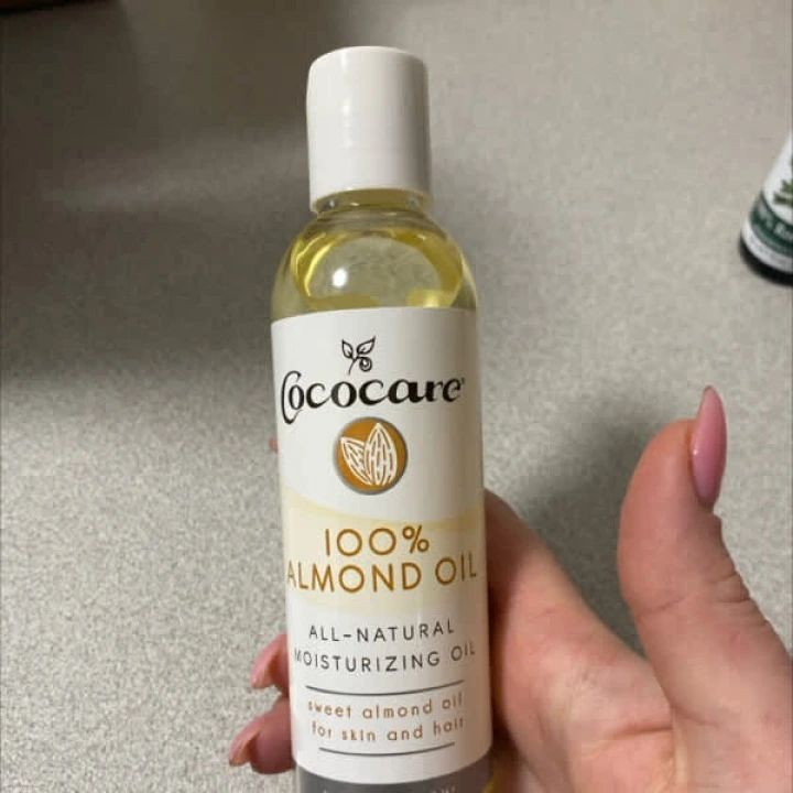 Масло сладкого миндаля для увлажнения и смягчения волос и кожи, Cococare
