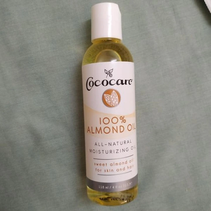 Масло сладкого миндаля для увлажнения и смягчения волос и кожи, Cococare