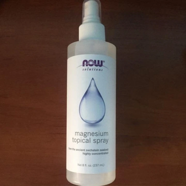 Spray z olejkiem magnezowym od wypadania i dla zwiększenia gęstości włosów, NOW Foods