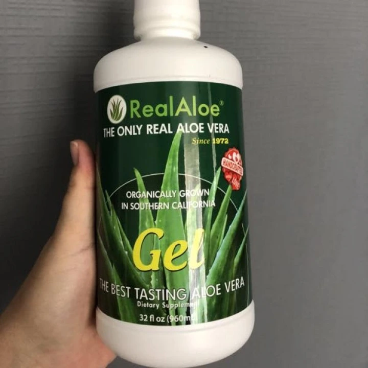 Żel aloesowy na podrażnienia i swędzenie skóry głowy, przy łupieżu i łojotoku, 960 ml, Real Aloe