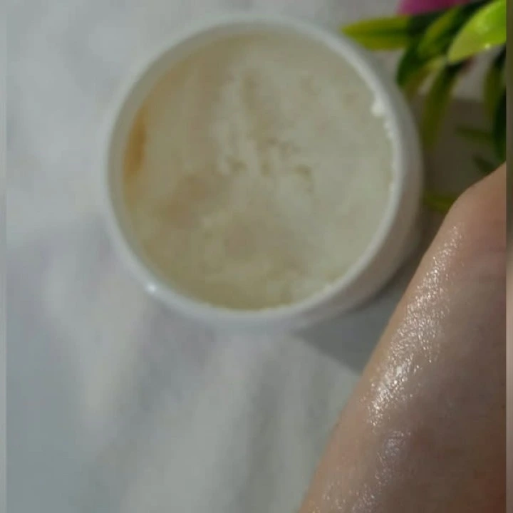 Masło shea (karité) do zmiękczania i nawilżania skóry głowy, włosów i ciała, NOW Foods