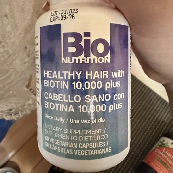 Witaminy na gęstość włosów przy zmianach związanych z wiekiem z biotyną, cynkiem i skrzypem, Bio Nutrition